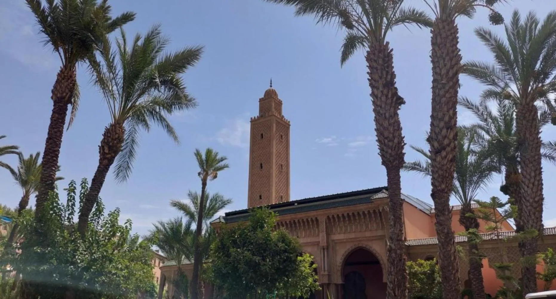 Hotel Riad Nezha Avec Jacuzzi Et 3 Piscines Au Coeur De Marrakesh